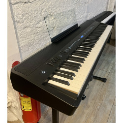 ROLAND FP90 OCCASION A SAISIR RAPIDEMENT