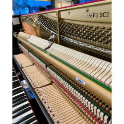 Piano droit Hellas Heroica 116 cm Noyer Satiné