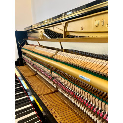 YAMAHA U1 SILENT 121cm Piano Droit Noir brillant