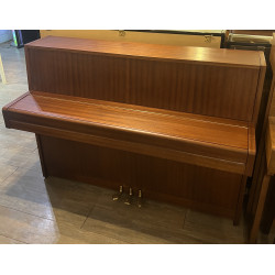 Yamaha C104 Piano Droit Finition Makoré Satiné