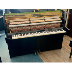 Piano Droit YAMAHA LU201 114cm Noir brillant