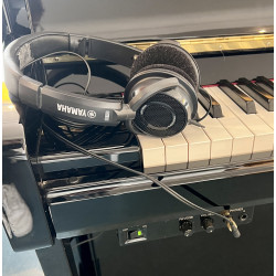 YAMAHA B2 Silent Piano droit Noir Brillant