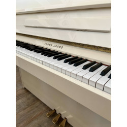 Piano Droit YOUNG CHANG EC-109 Blanc brillant