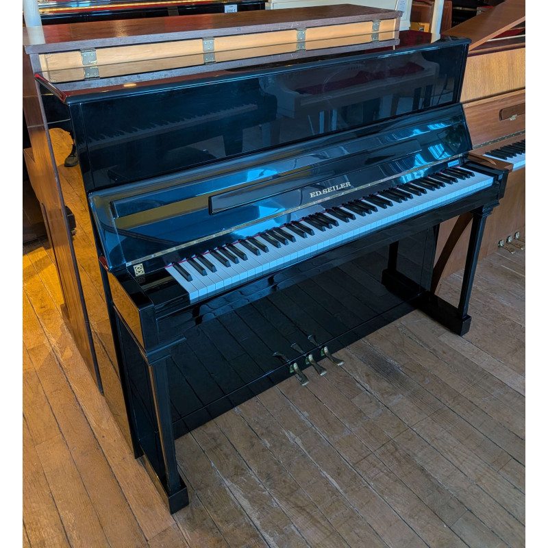 SEILER 122 PIANO DROIT NOIR BRILLANT