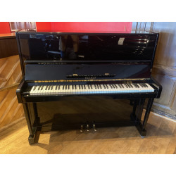 PETROF 125 Piano droit Finition Noir Brillant