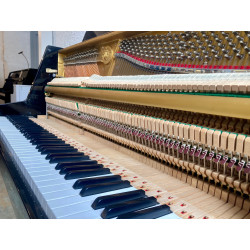YOUNG CHANG U-109 Piano droit finition Noir Brillant