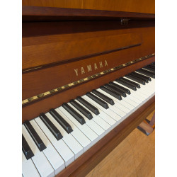 YAMAHA P116 Merisier Antique Piano droit