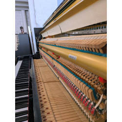 YAMAHA U1 121cm Piano Droit Noir brillant