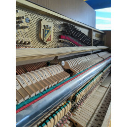 Petrof P-115 Piano Droit finition Bois Naturel