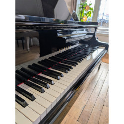 YAMAHA G3 PIANO A QUEUE Noir Brillant 1m83