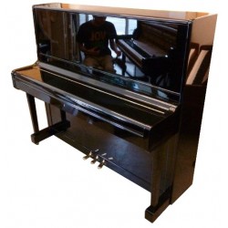 Piano Droit PETROF 125 Noir Brillant, mécanique Petrof Renner