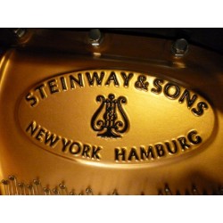 PIANO A QUEUE STEINWAY & SONS modèle B 211cm noir MAT ***récent***