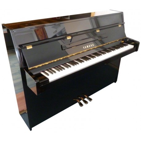 Piano Droit YAMAHA C108 Noir brillant