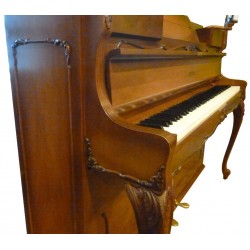 Piano Droit SCHIMMEL 112 Chippendale avec 2 lampes