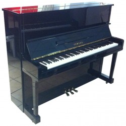 Piano Droit YAMAHA U10 121cm Noir brillant 