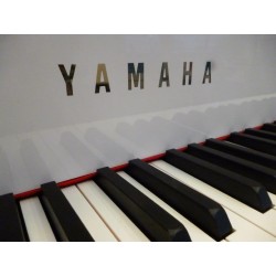 PIANO A QUEUE YAMAHA C1X SILENT 161 cm Blanc brillant 