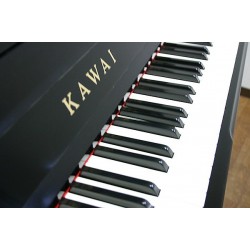Piano Droit KAWAI XO2 125cm Noir brillant