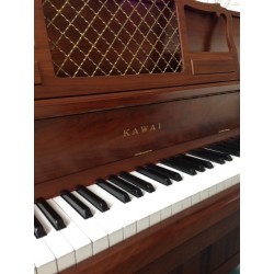 Piano Droit KAWAI 701F Noyer américain satiné