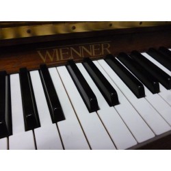 Piano Droit WIENNER M118 Noyer satiné