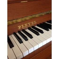 Piano Droit PLEYEL by SCHIMMEL Marigny Noyer Satiné