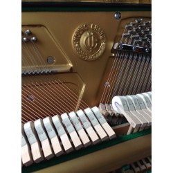 Piano Droit YOUNG-CHANG U-121 Noir brillant