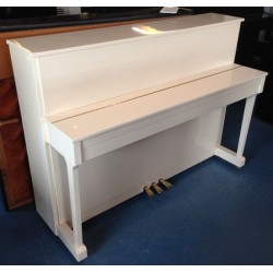 Piano Droit YAMAHA E-110 N Ivoire brillant