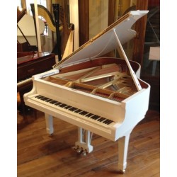PIANO A QUEUE YAMAHA C3 186cm Blanc Brillant / Série Conservatory