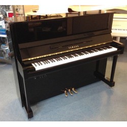 PIANO DROIT YAMAHA b3 SILENT 121cm Noir Brillant 