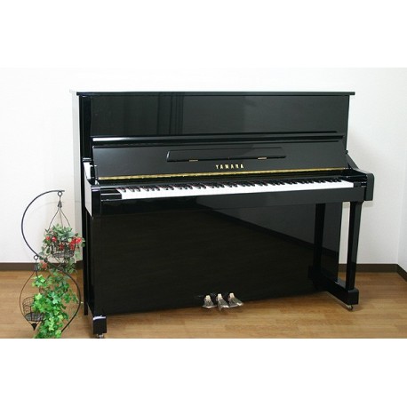 Piano Droit YAMAHA YM10 SILENT 121cm Noir brillant