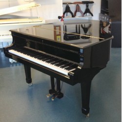 PIANO A QUEUE YAMAHA C3 186cm Noir Brillant 