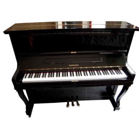 Piano Droit 125 DIAPASON By KAWAI Noir poli