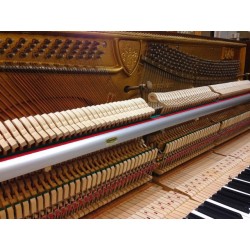 PIANO DROIT Karl Geyer 121 K Noyer satiné 