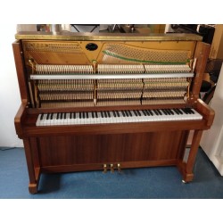 PIANO DROIT EUROPA  120 noyer satiné Made for BECHSTEIN