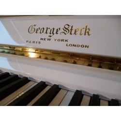 Piano Droit GEORGE STECK US-12 T Blanc brillant