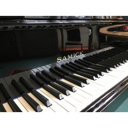 PIANO A QUEUE SAMICK GR-185 Noir Brillant 1m85