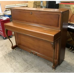 Piano Droit W.HOFFMANN H116 chippendale Noyer satiné