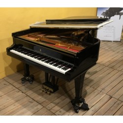 Piano à queue STEINWAY & SONS modèle B 211cm noir brillant