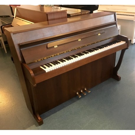 Piano droit Erard by Schimmel Mezzo Noyer satiné 106cm