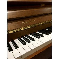 Piano droit occasion Kawai CX-4 Noyer satiné 104cm